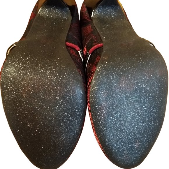 Cause & Effect Lace Satin High Heel Shoes, Size 8 - Picture 12 of 12